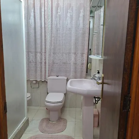 Comodas En Zona Centrica Homestay *